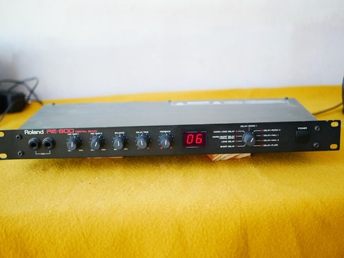 Roland re 800 digital - ,