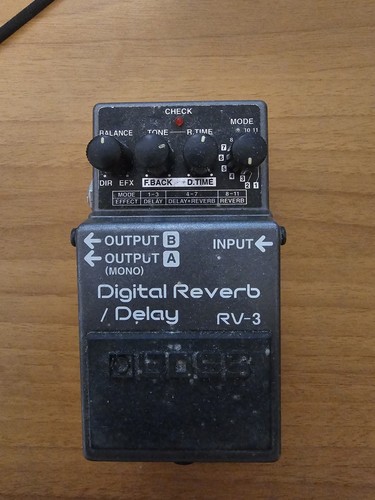 Boss digital reverb delay - boss, rv-3